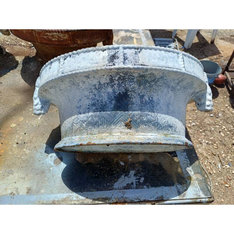 5 cast iron planters from 1900: Charleville - Mézières