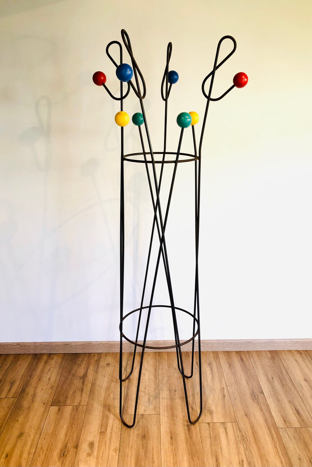 Cle de sol coat rack