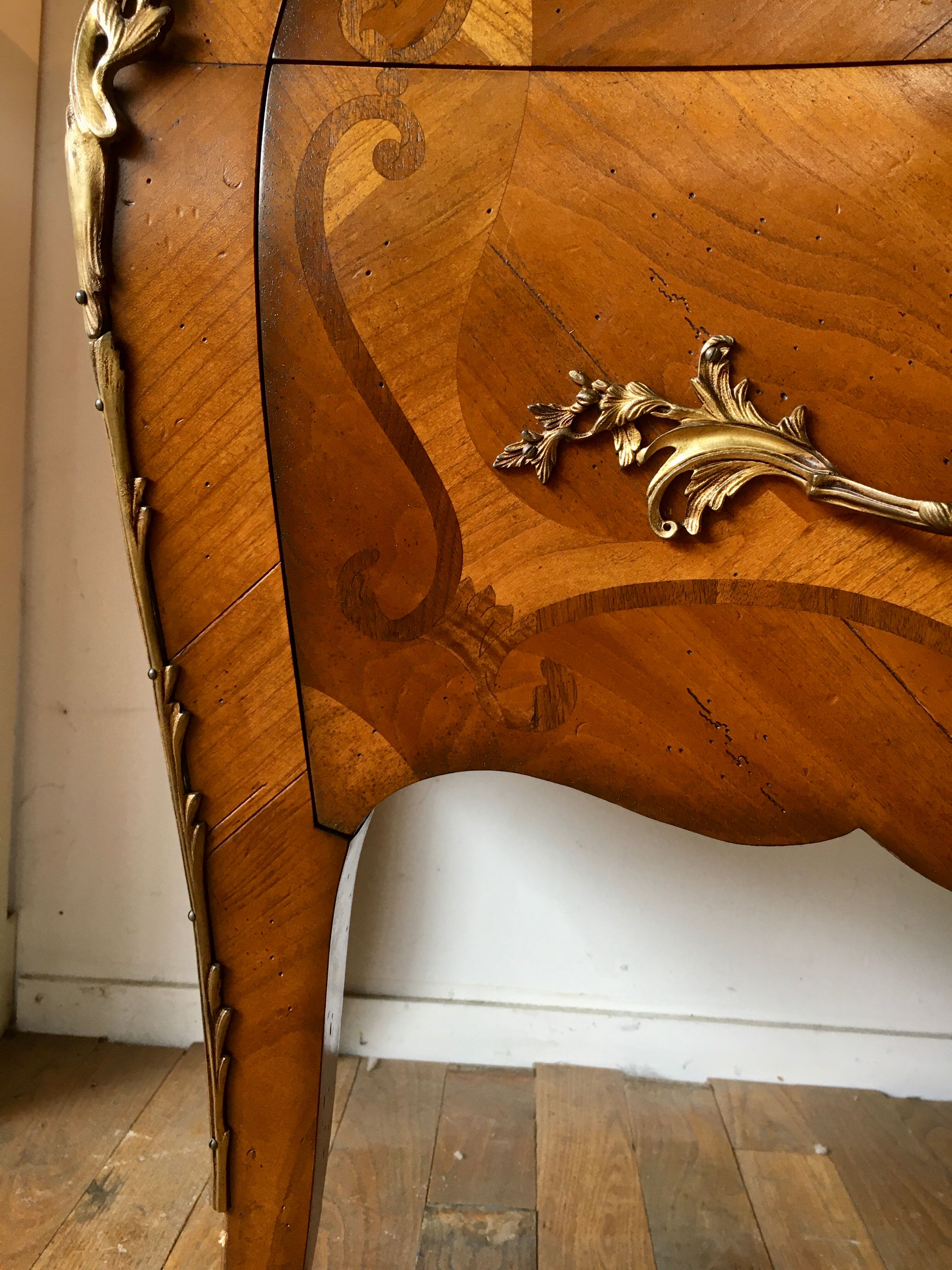 Louis XV style chest of drawers