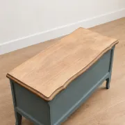 Renovated antique chest in grey-green – natural wood lid – vintage storage 90 cm