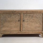 Buffet ancien en orme à deux portes – Chine, vers 1950