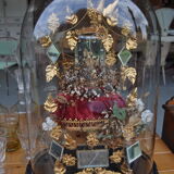 Napoleon III bridal globe complete.