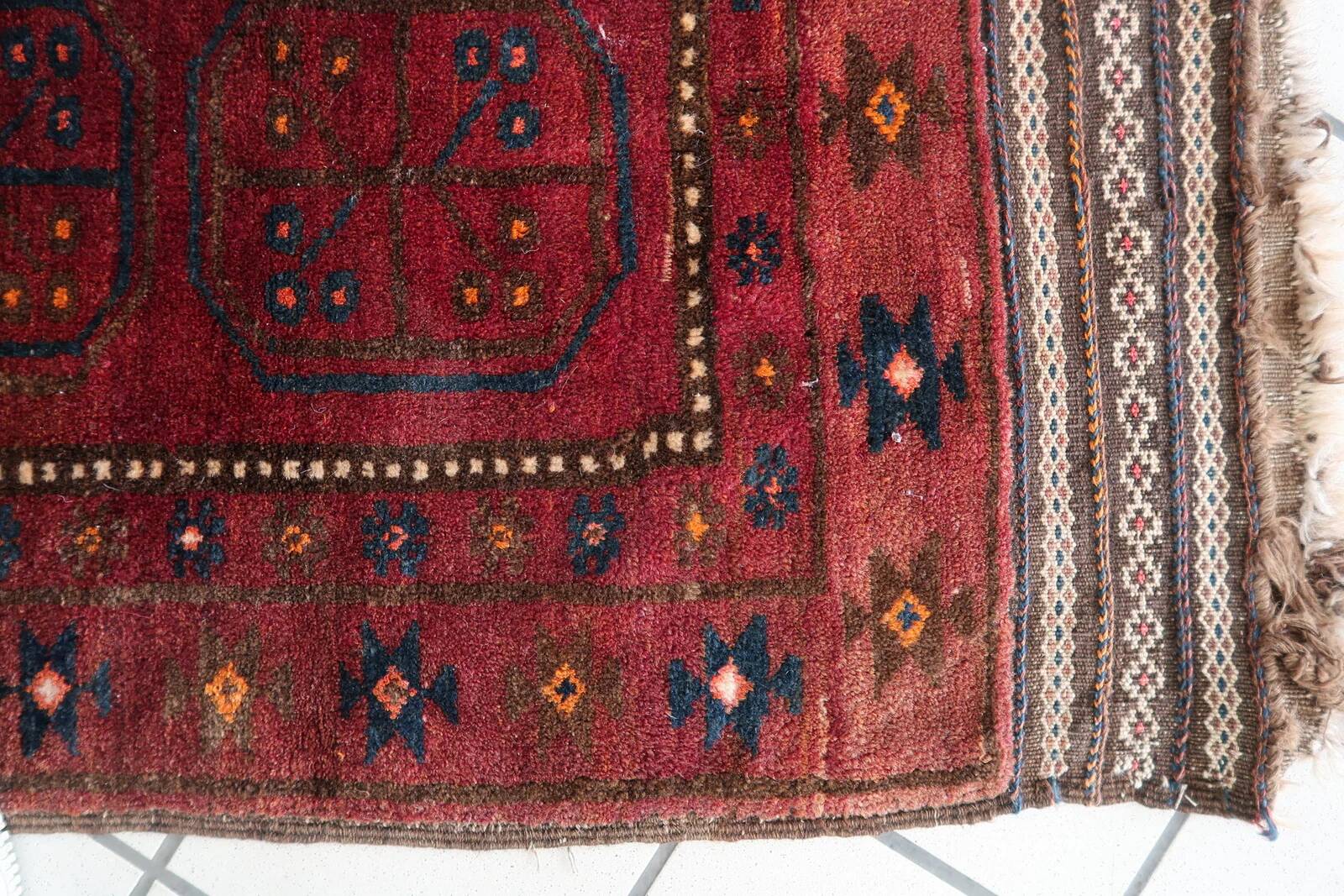 Handmade vintage Afghan Baluch rug 63cm x 109cm 1950s - 1С1169