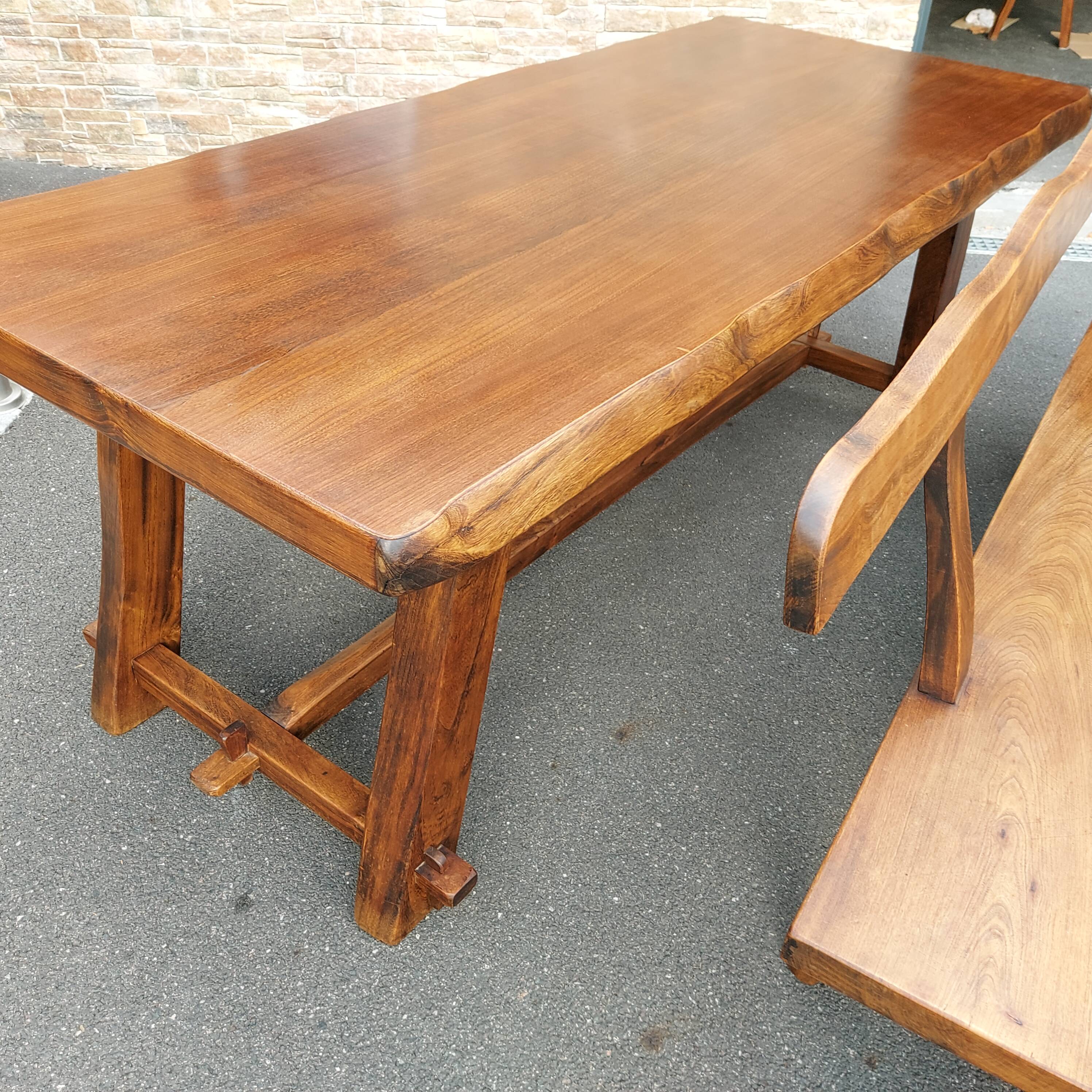 Brutalist set table 70/80