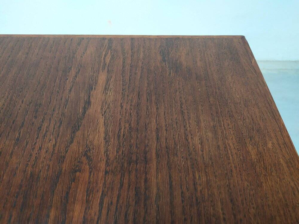 Brutalist bistro table