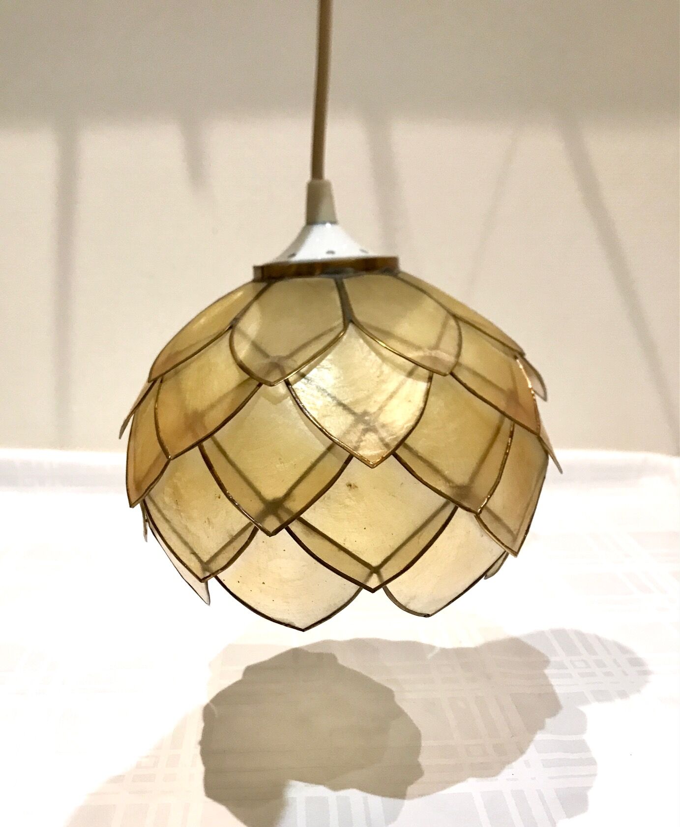 Suspension flower lotus mother-of-pearl