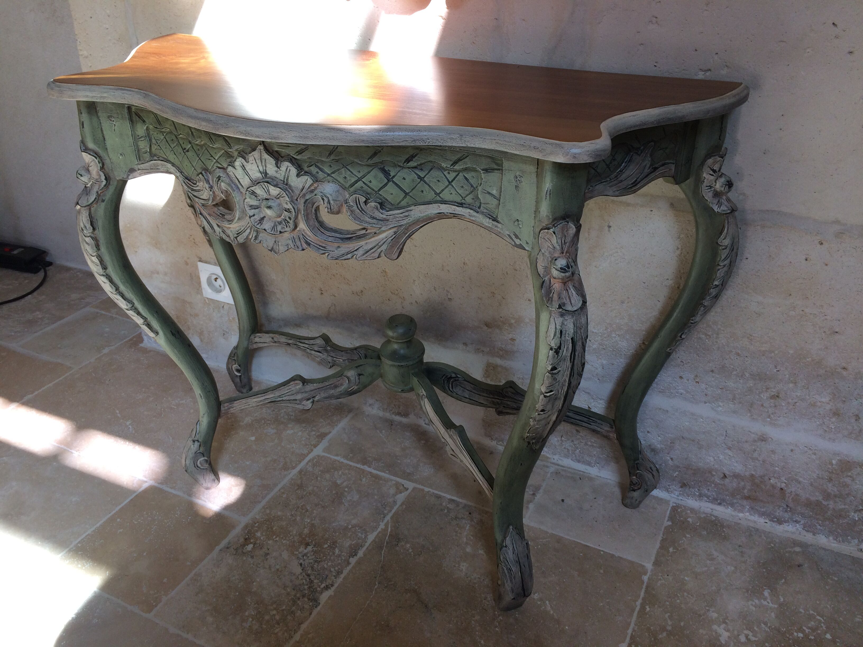 Louis XV-style console