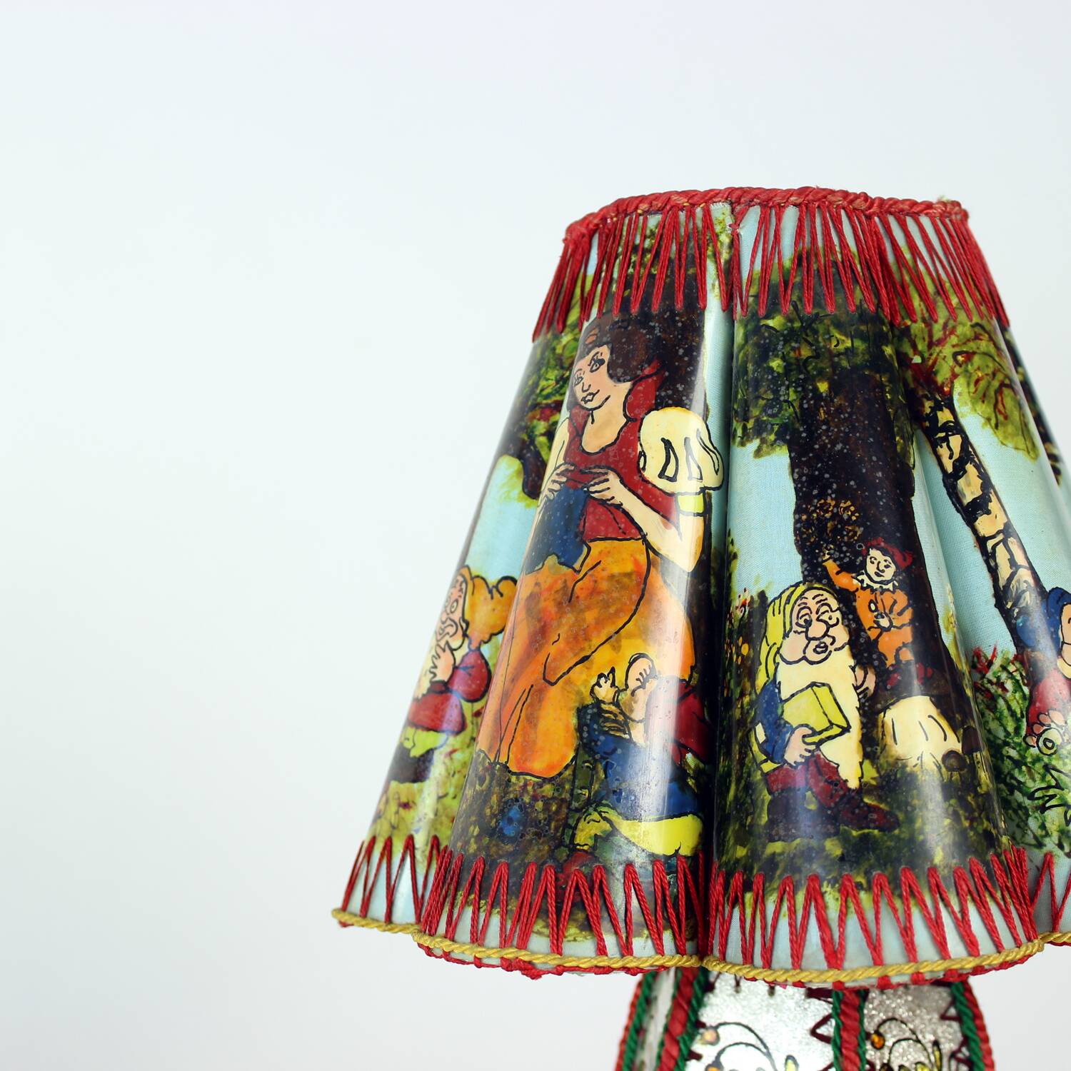 Rare Mid Century Snow White And Seven Dwarfs Children’s Table Lamp, 1950s