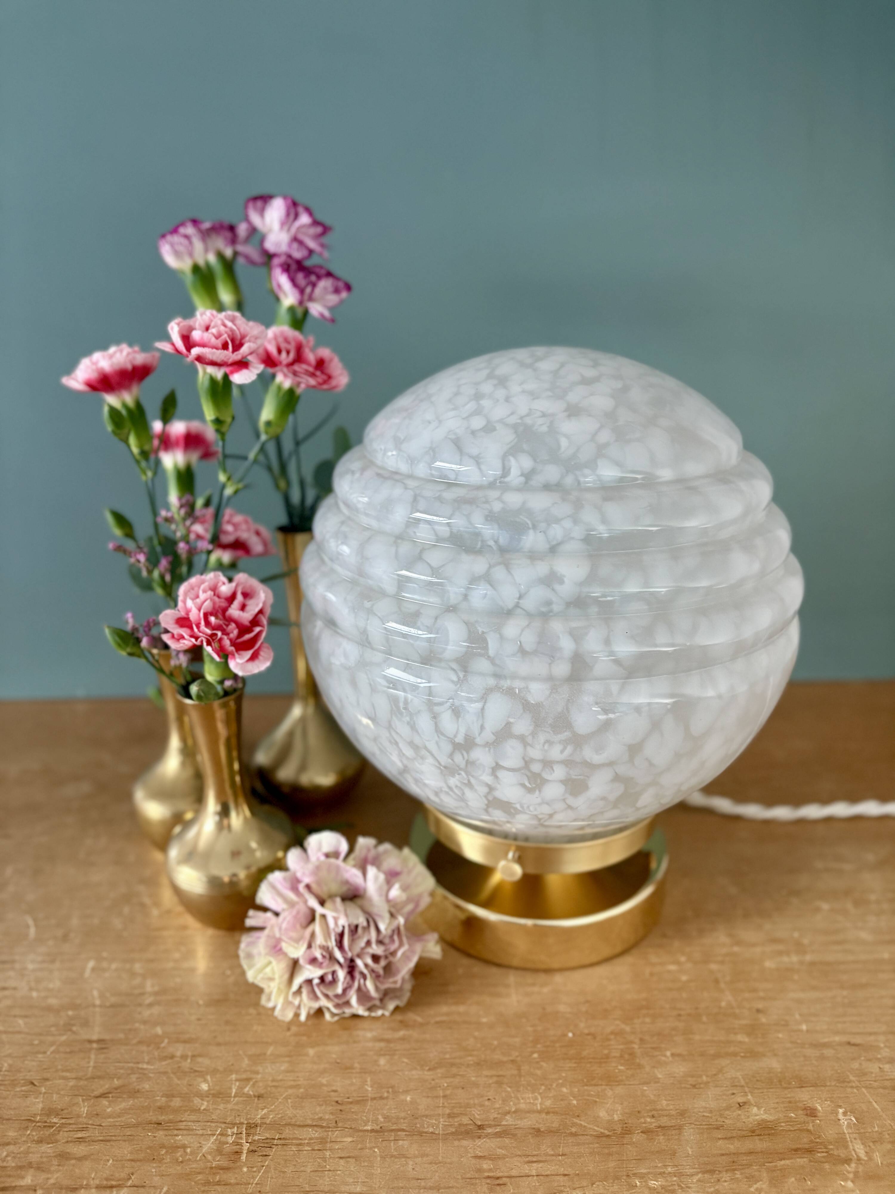 Vintage Art Deco globe table lamp in white Clichy glass