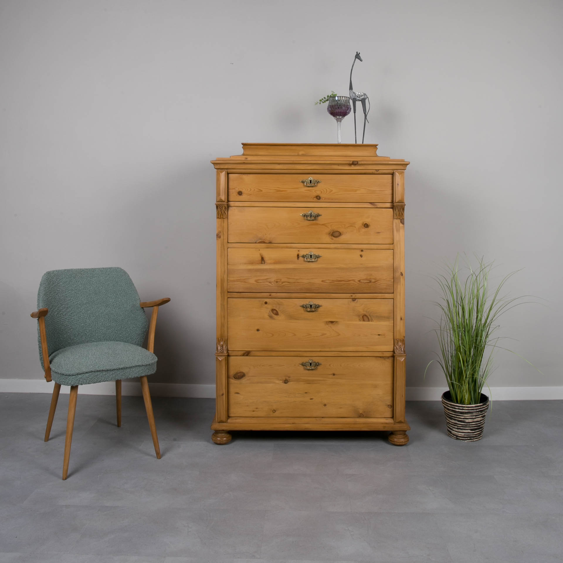 Antique Norwegian chest of drawers