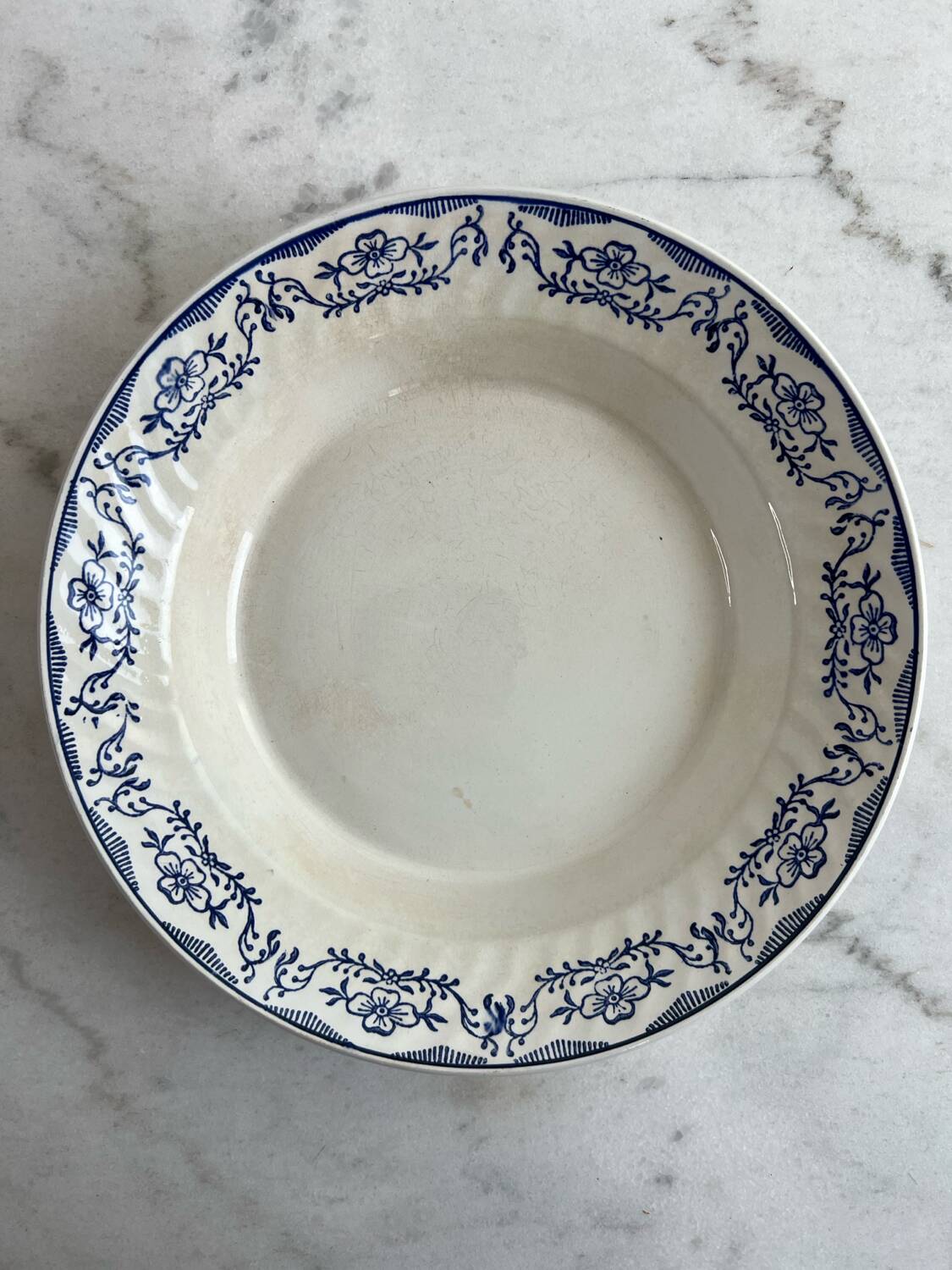 Large St Amand salad bowl