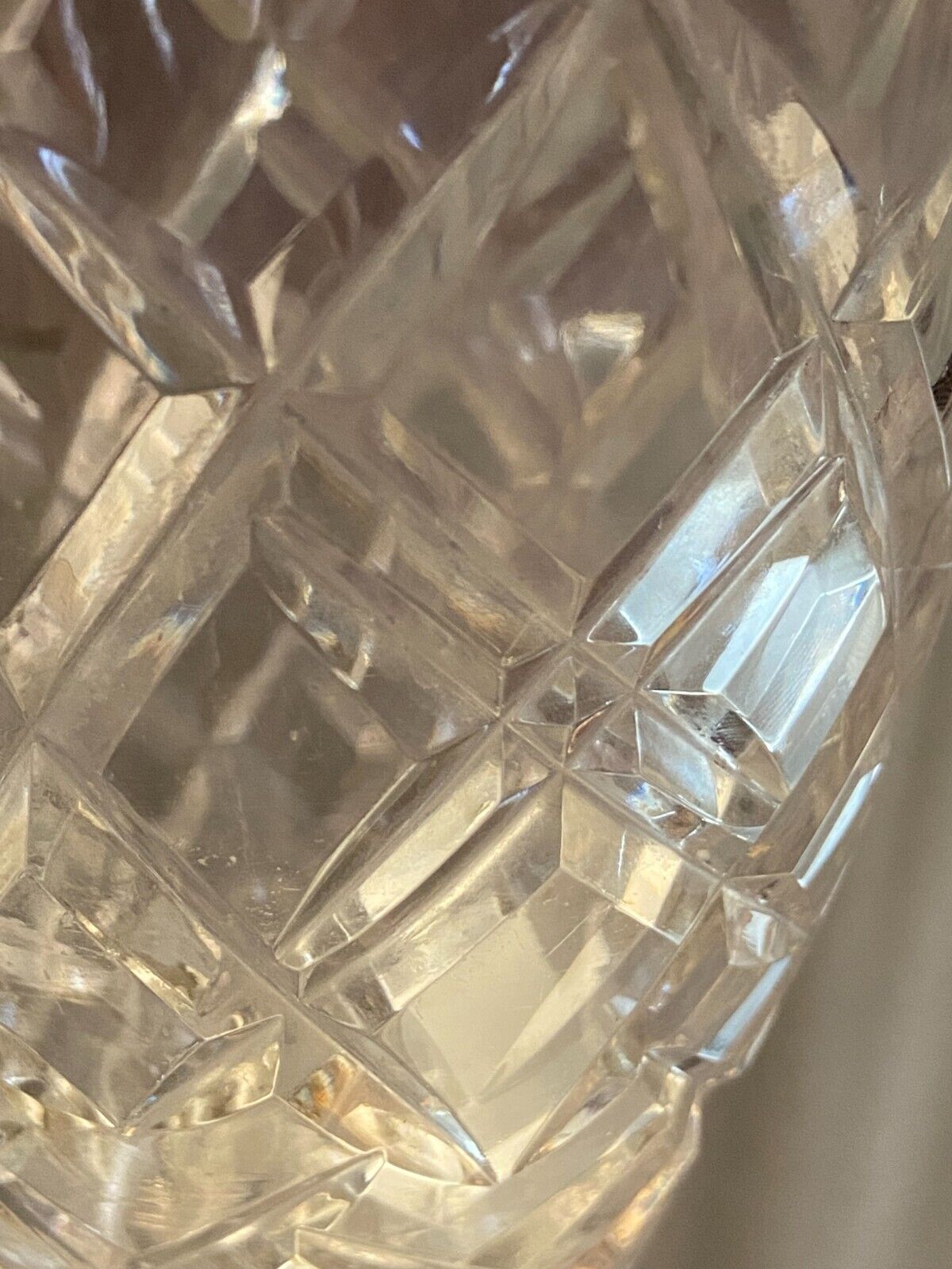 Vase en cristal taillé Saint Louis Baccarat bohême
