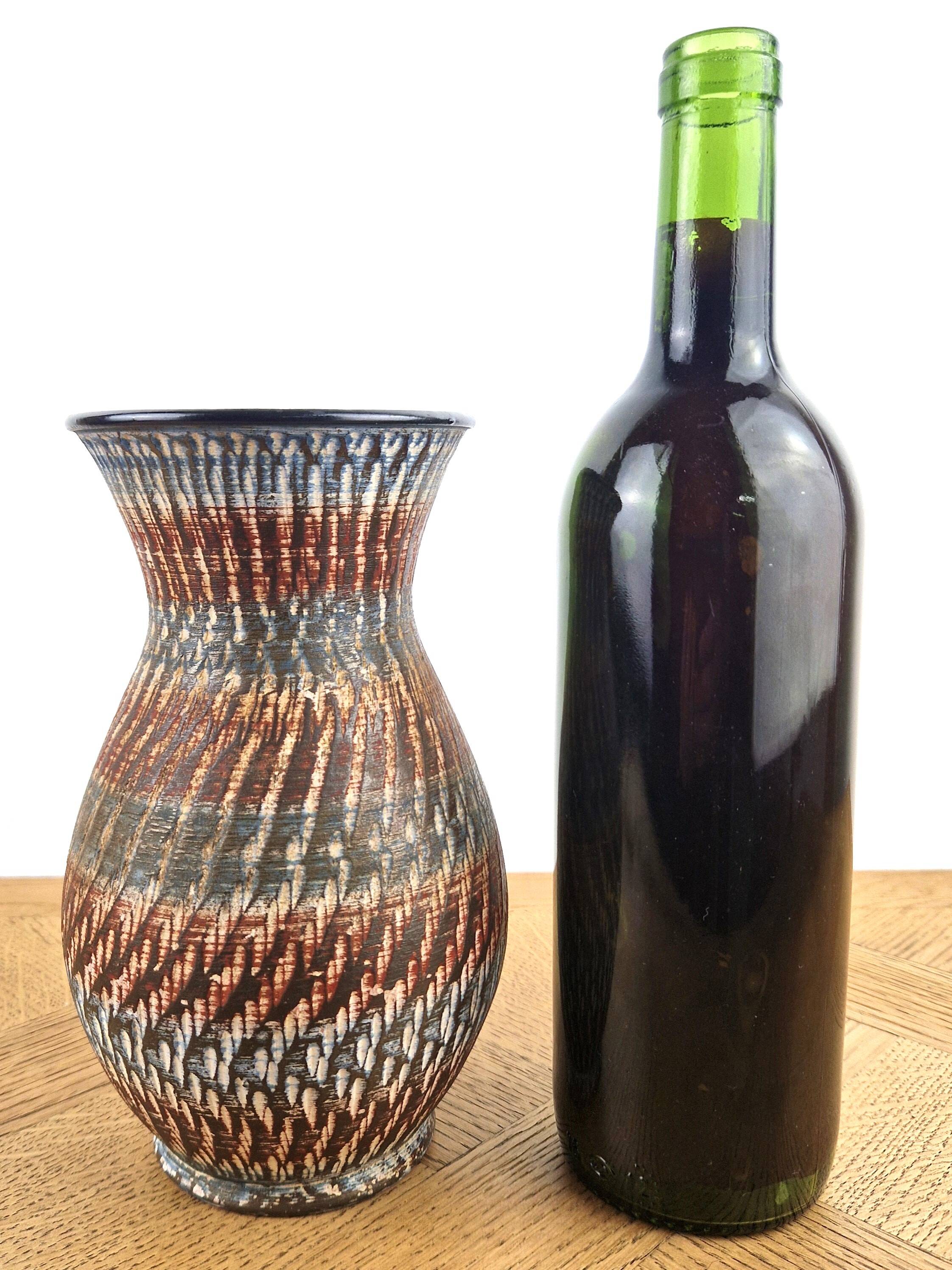 Vase handmade, registered design, Germany, vintage pottery.