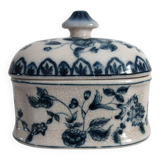Old porcelain candy box with cracked effect