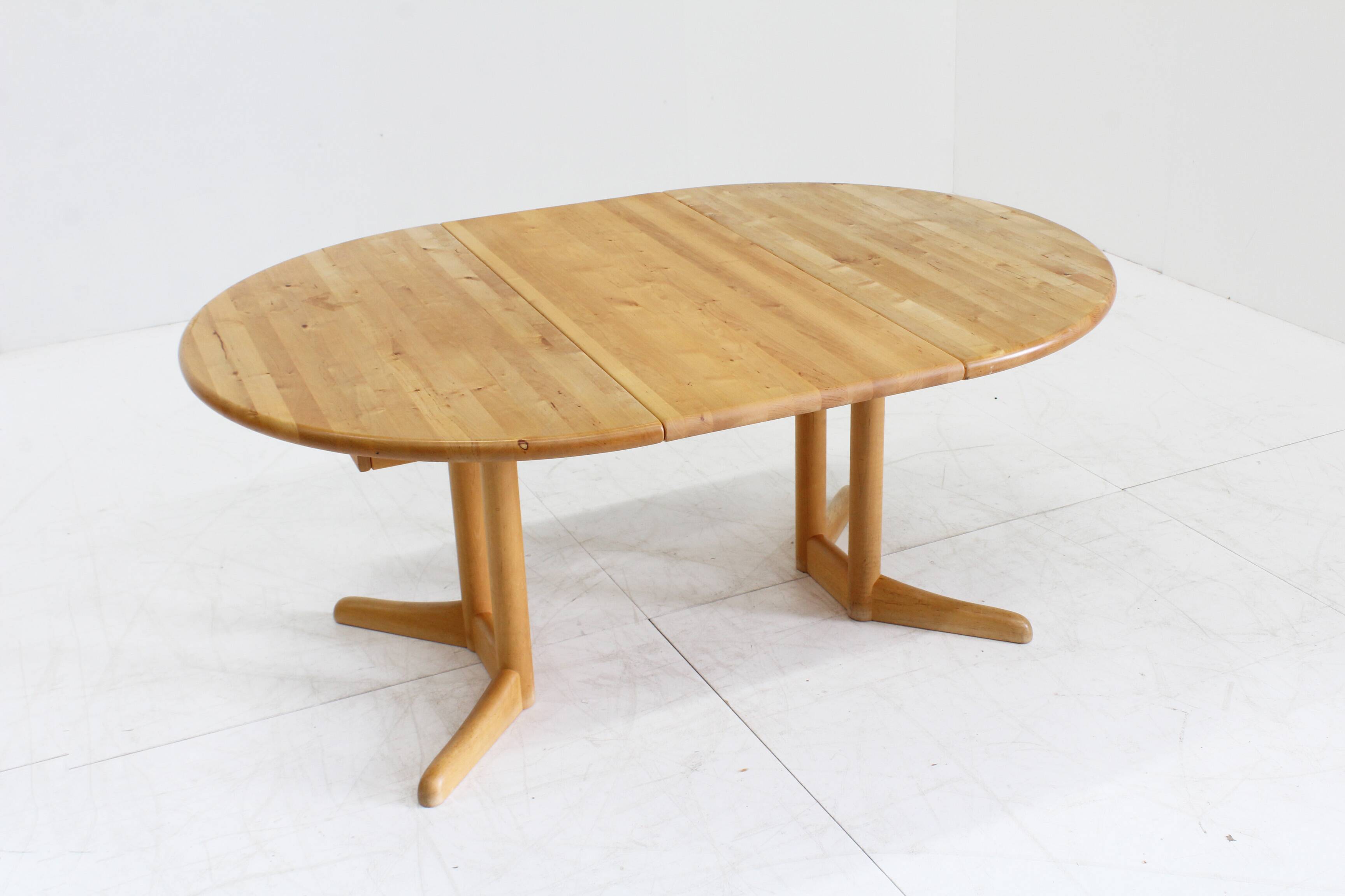 Table à manger vintage ronde extensible danoise Vamdrup Stolefabrik 1960