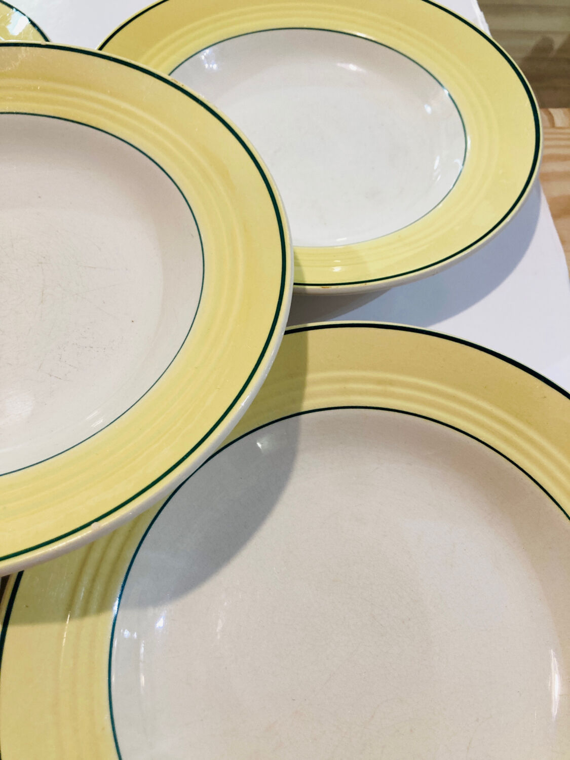 5 hollow plates ceranord faïence-provence yellow and green
