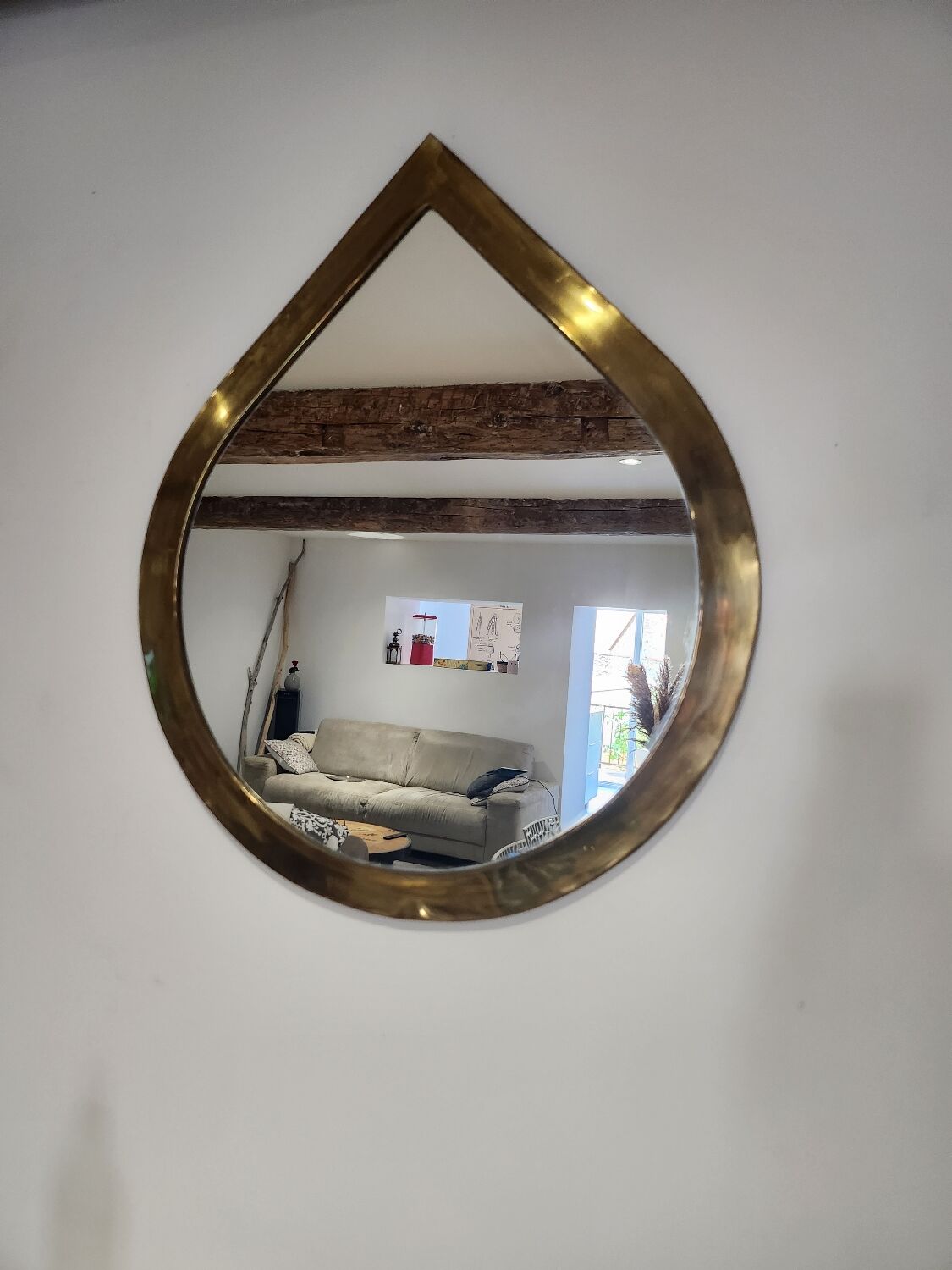 Drop mirror, Urdu house