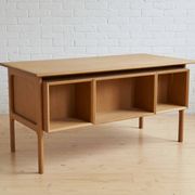 Bureau exécutif en chêne par Arne Vodder de Brouer Møbelfabrik, Danemark, années 1960.