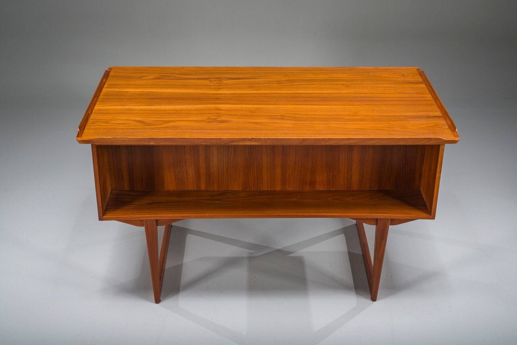 Mid-century Danish freestanding teak desk with raised lip edge, 1960s