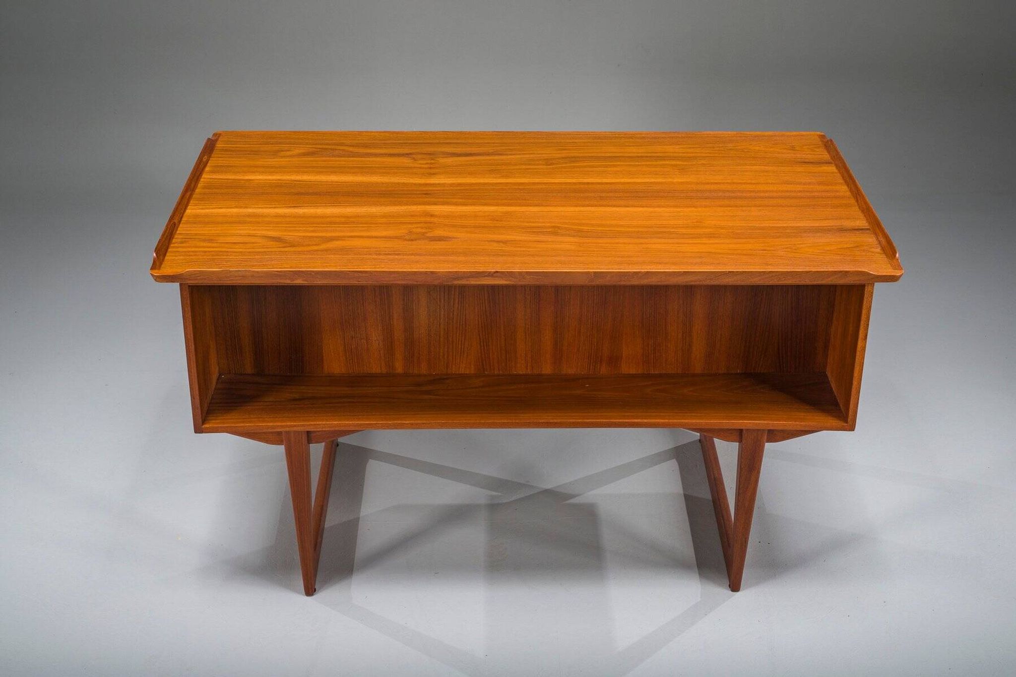 Mid-century Danish freestanding teak desk with raised lip edge, 1960s