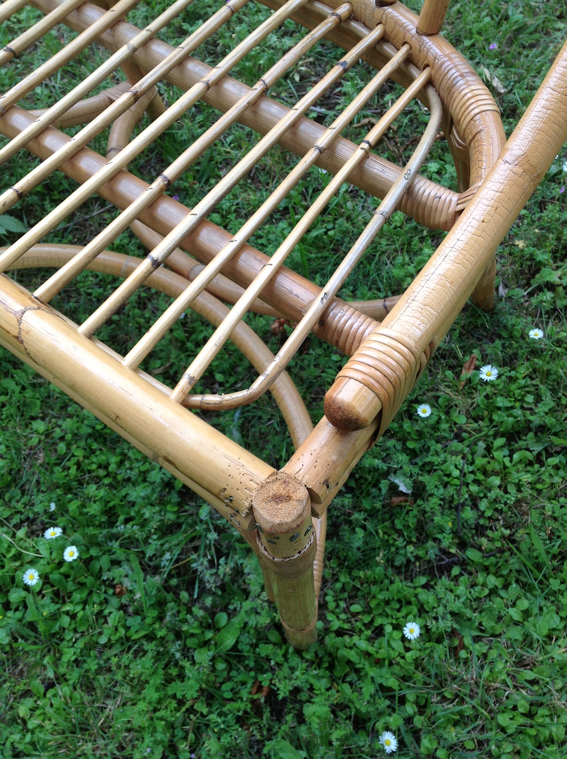 Paire de canapés en rotin vintage
