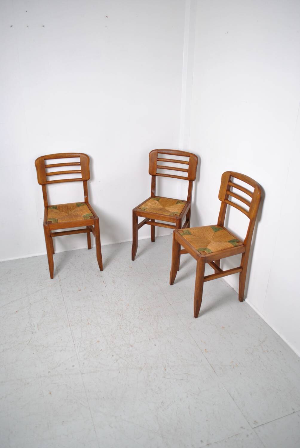 3 chaises style Pierre Cruege 1950