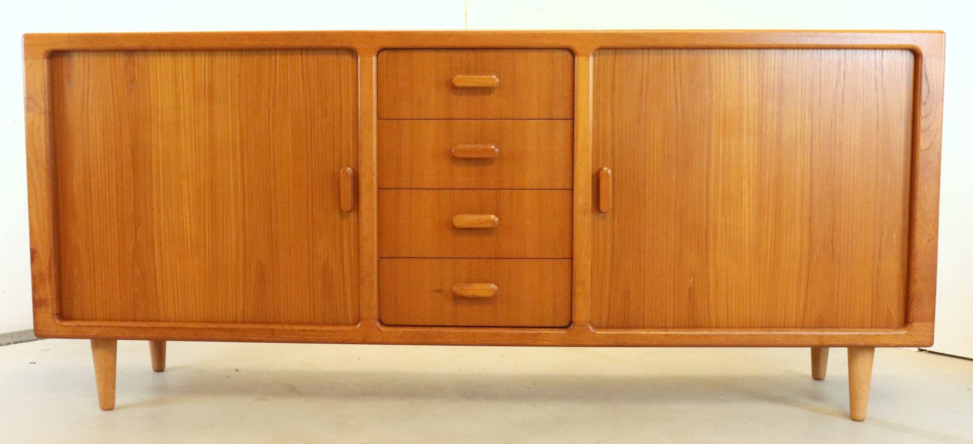 Silkeborg deens teak vintage sideboard 'Bandenitz' | 200 cm