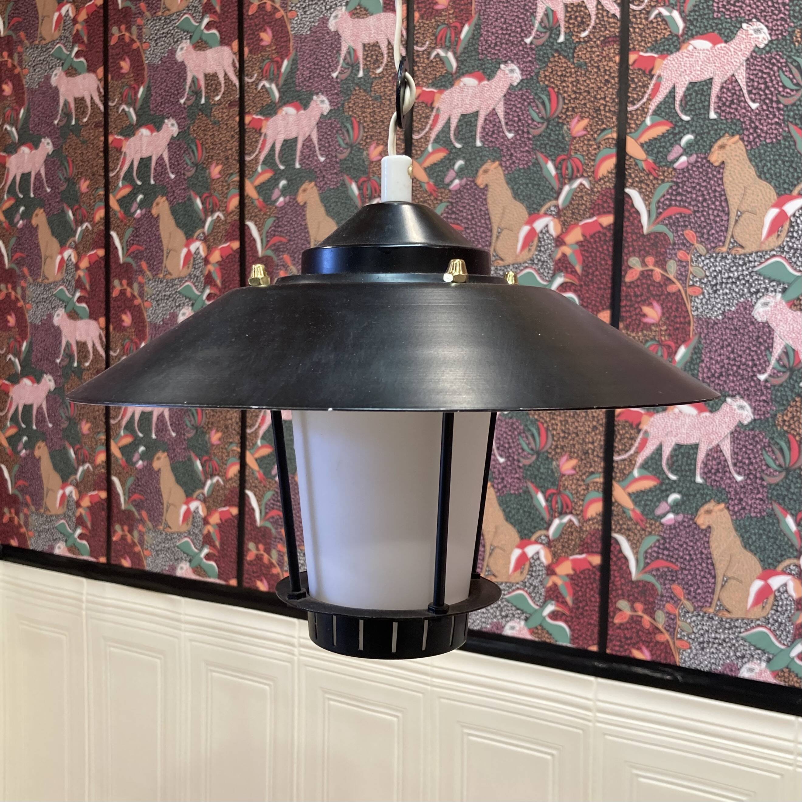 Suspension opaline and metal scandinavian design 1950.