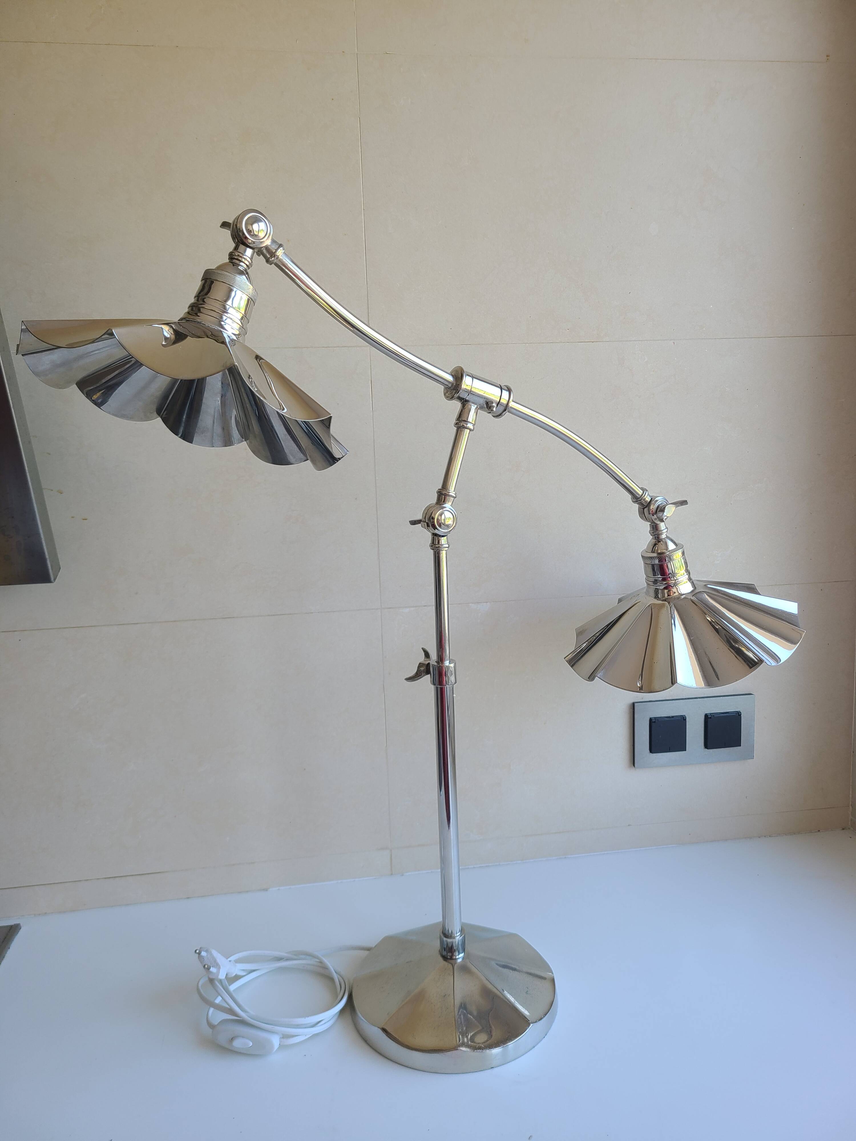 Vintage articulable chrome lamp