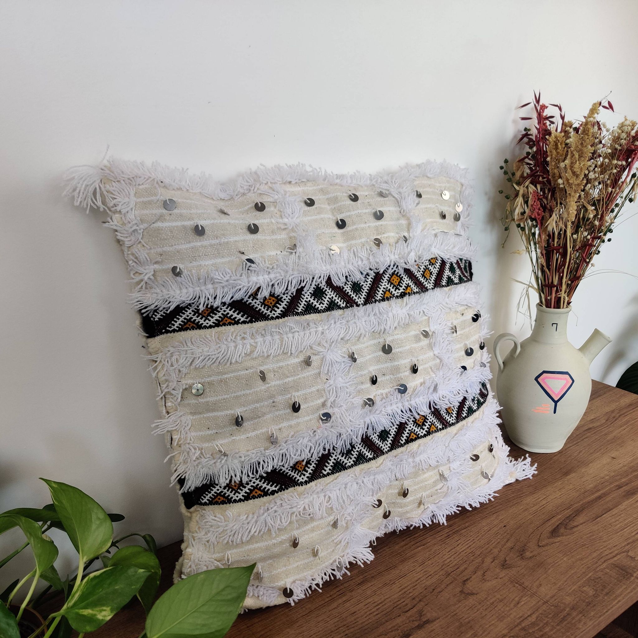 White Moroccan handira kilim cushion