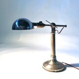 Lampe moderniste