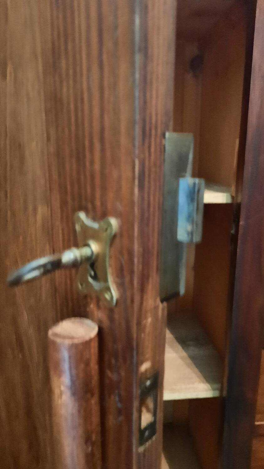 Asymmetrical Parisian wardrobe