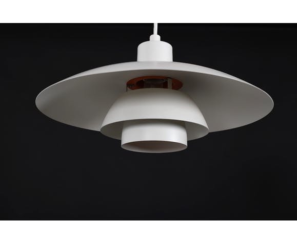 Hanging lamp by Louis Poulsen