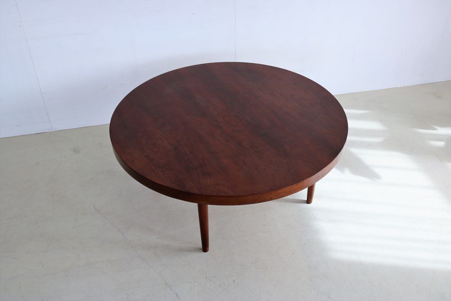 Vintage round coffee table
