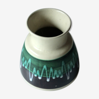 Vase en céramique du millésime 1970