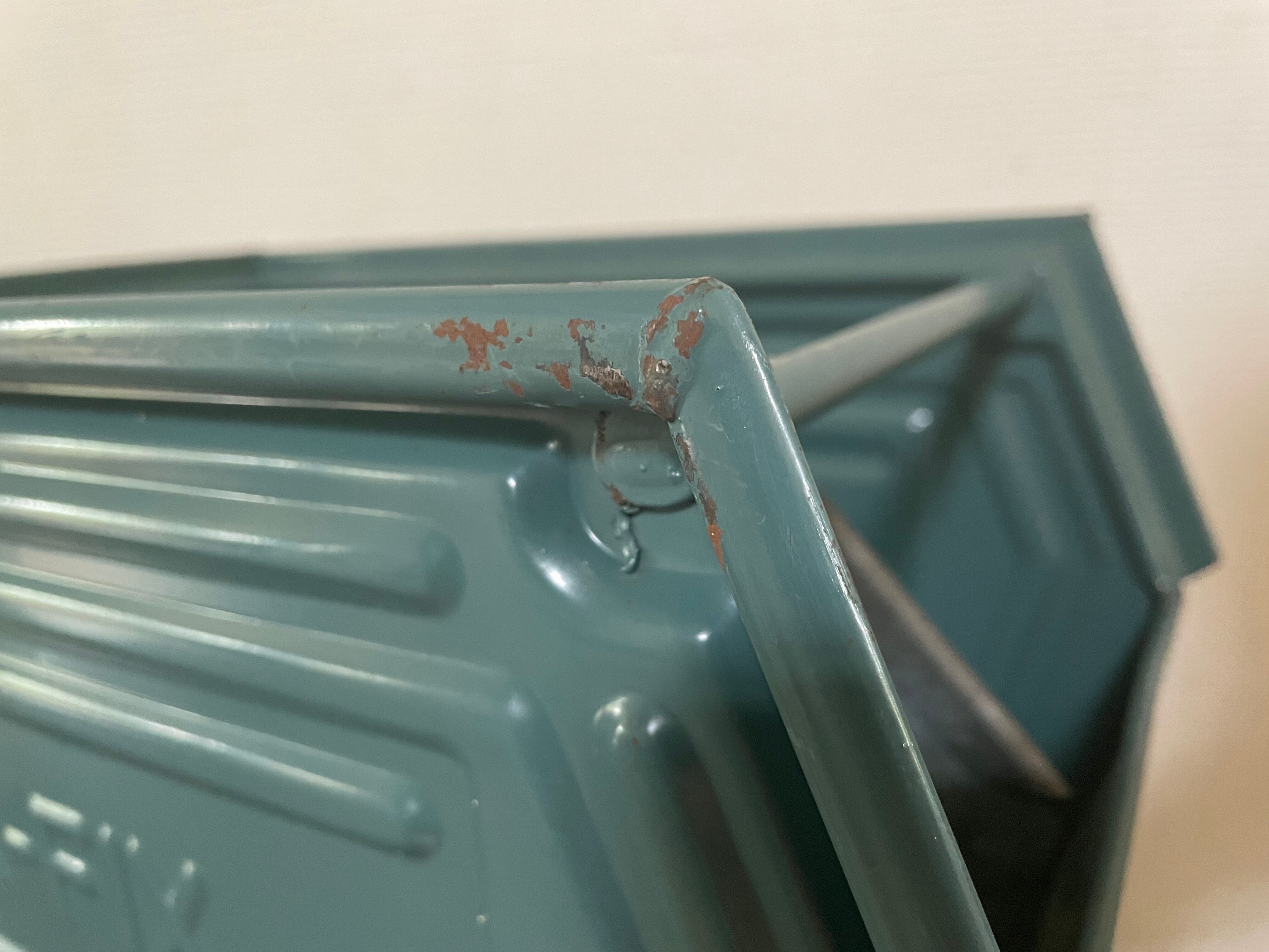 Schäfer metal claw lockers