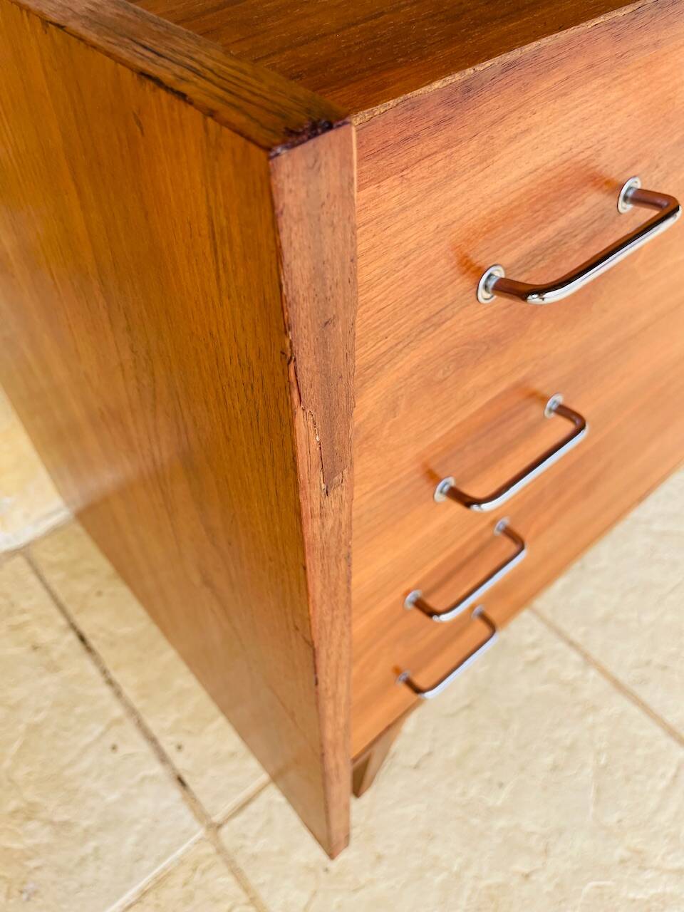 Vintage walnut commode with tapered legs circa 1950s