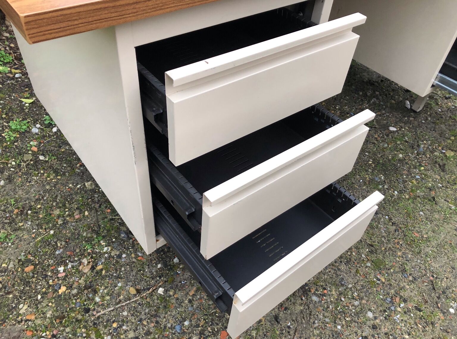 Industrial office of the 70s