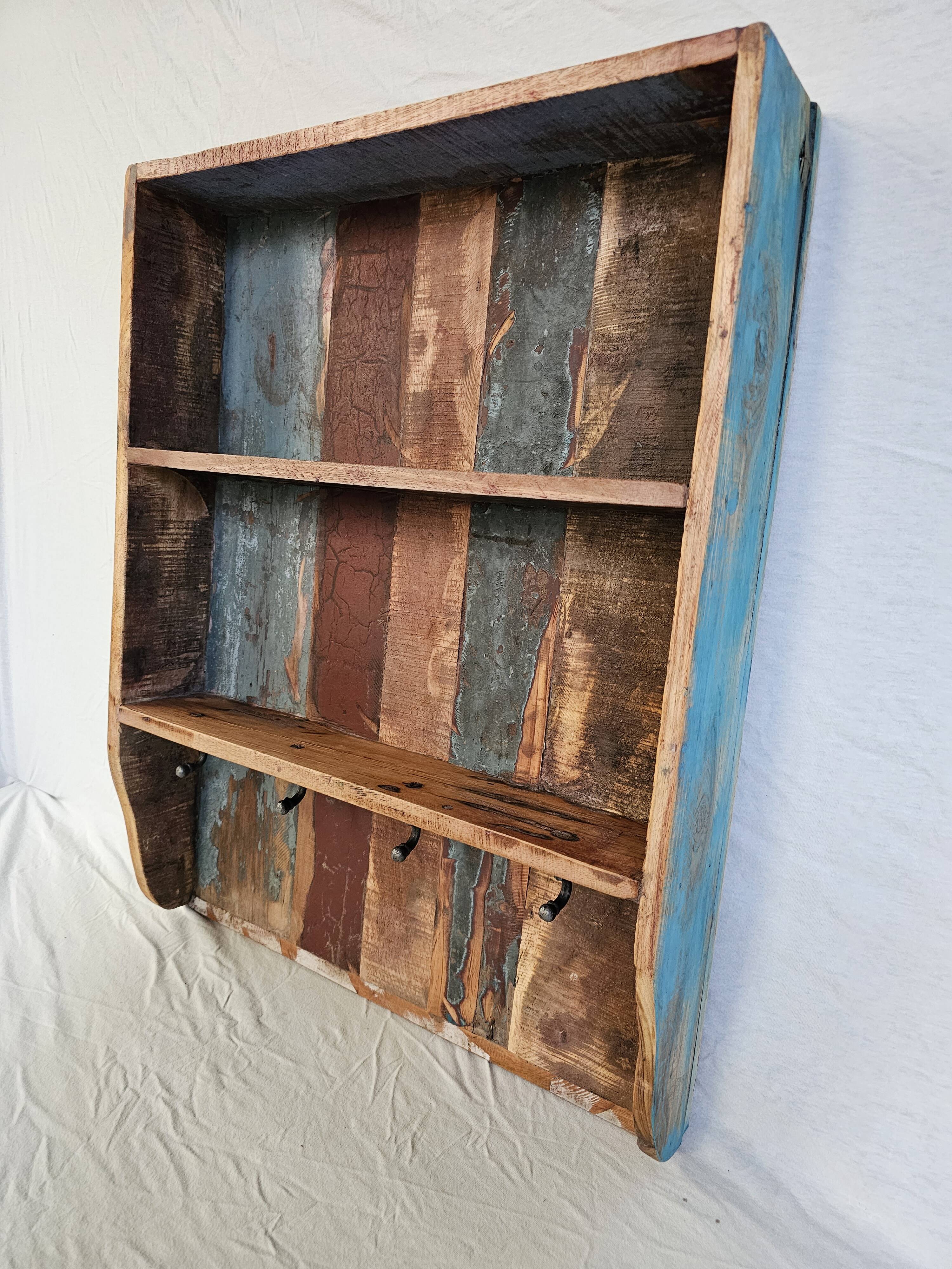 Wall shelf 3 shelves + 4 hooks cast iron in polychrome wood