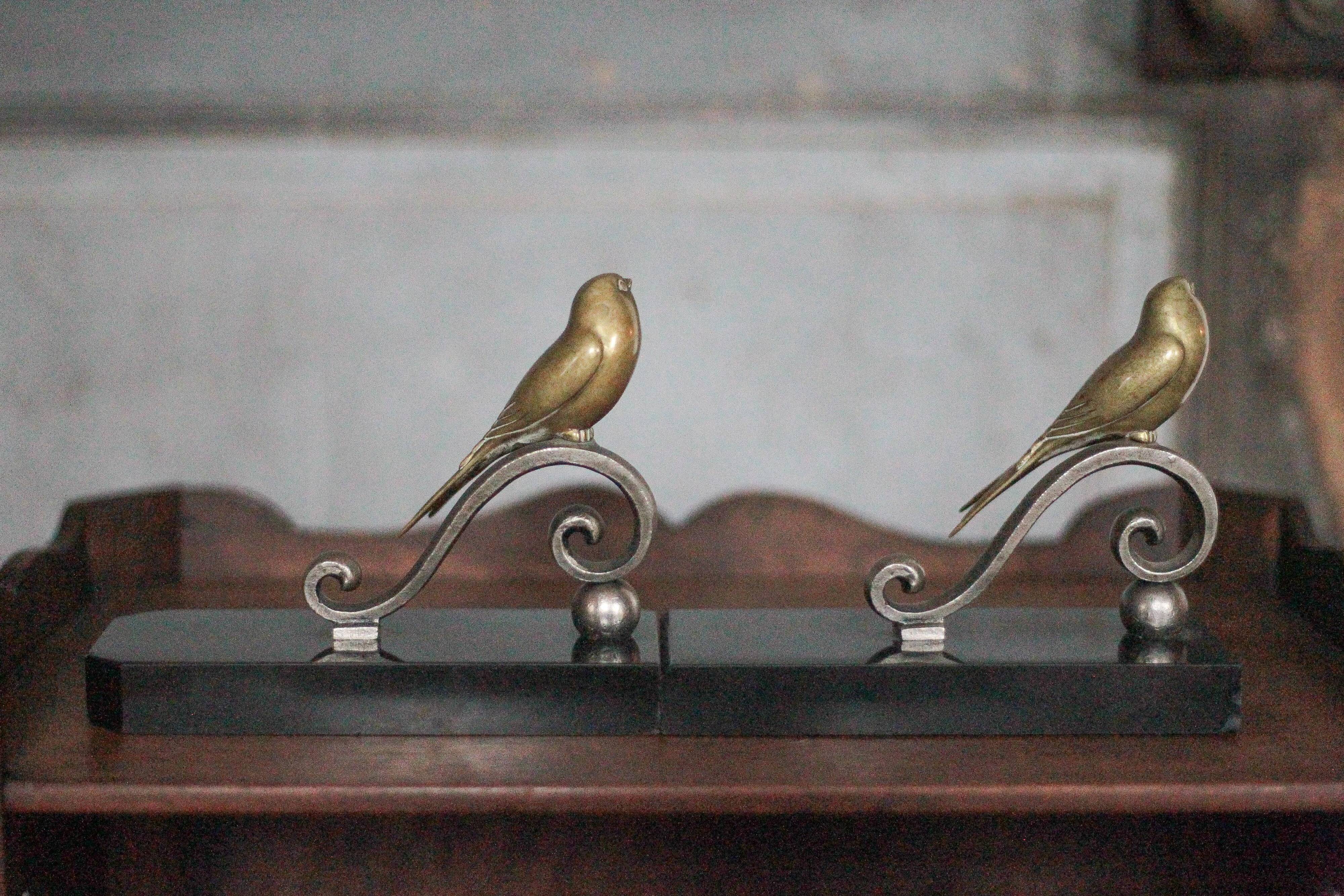 Serre-livres vintage, oiseau laiton socle marbre noir, animaux laiton