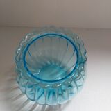 Vase bleu boule signé