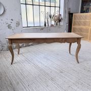 Table de ferme merisier pieds galbés XIXème