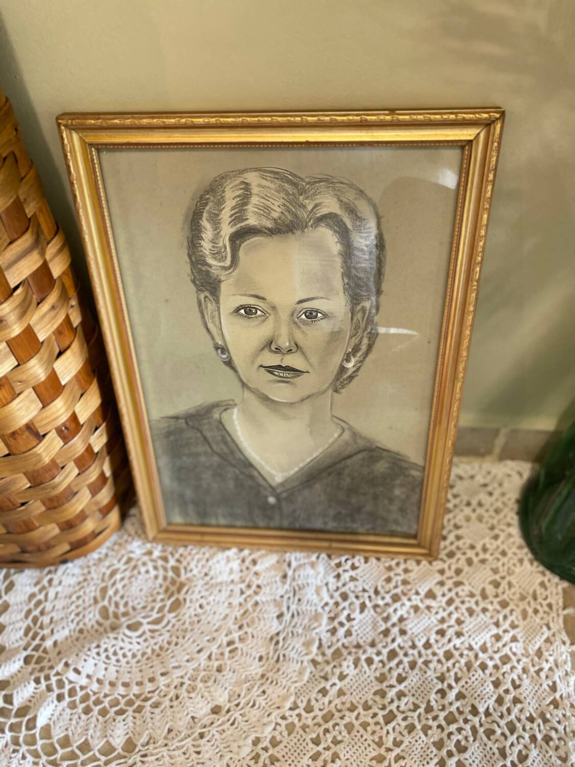 Woman's face drawing