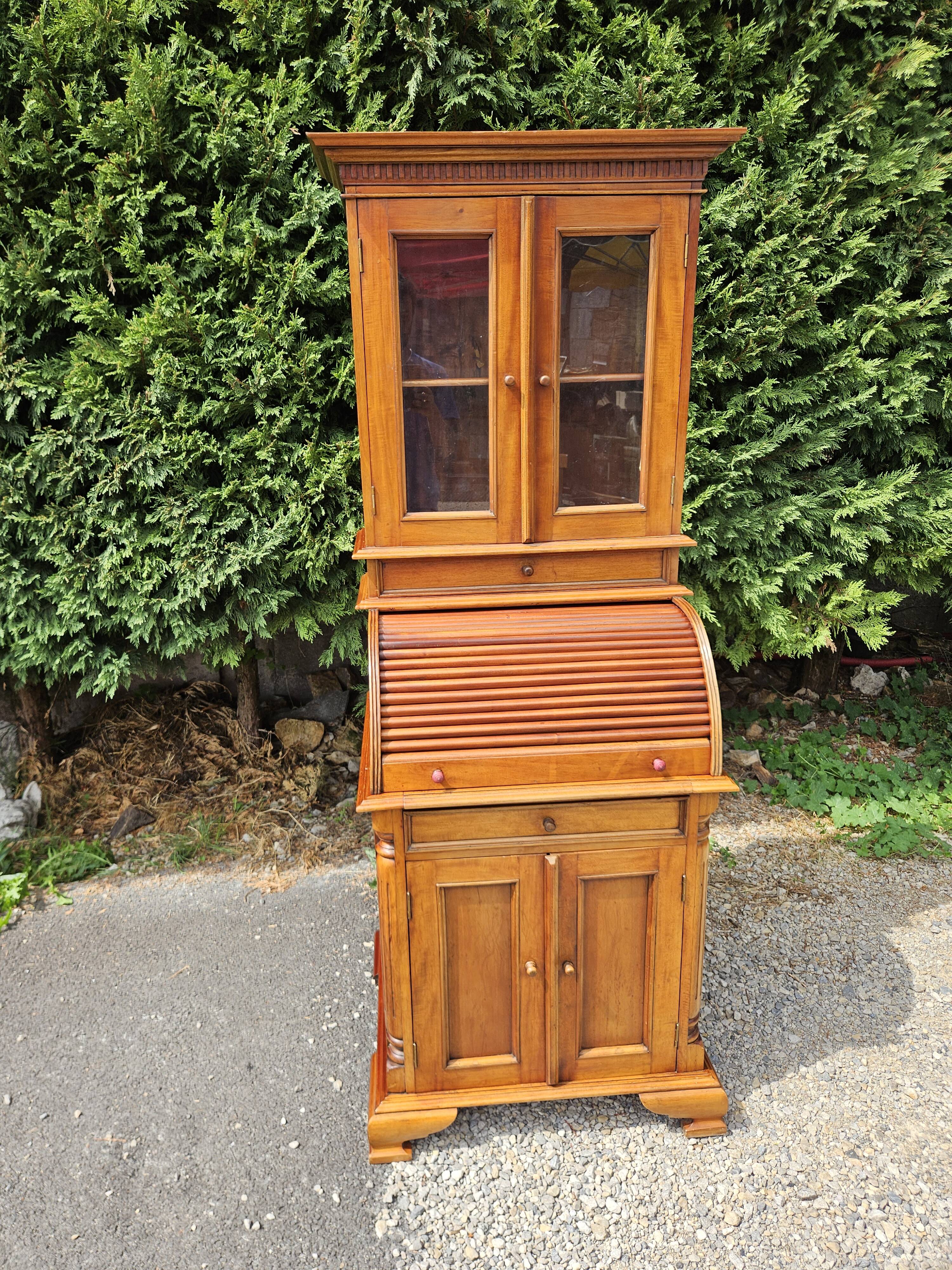 Secrétaire à cylindre bibliothèque