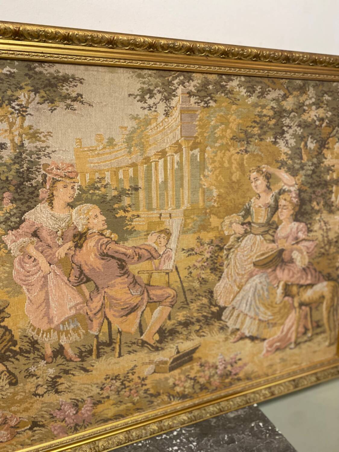 Decorative tapestry