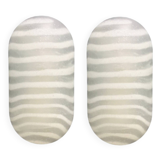 1 paire de 4 appliques murales modernistes en verre rayé de Peill & Putzler, années 1970