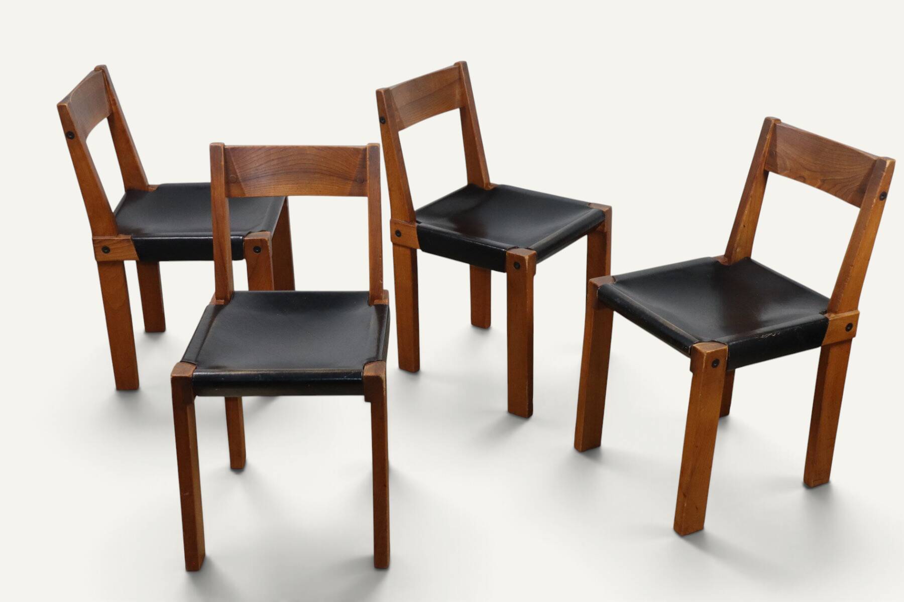 Set of 4 S24 chairs by Pierre Chapo – Solid elm and black leather – 1970