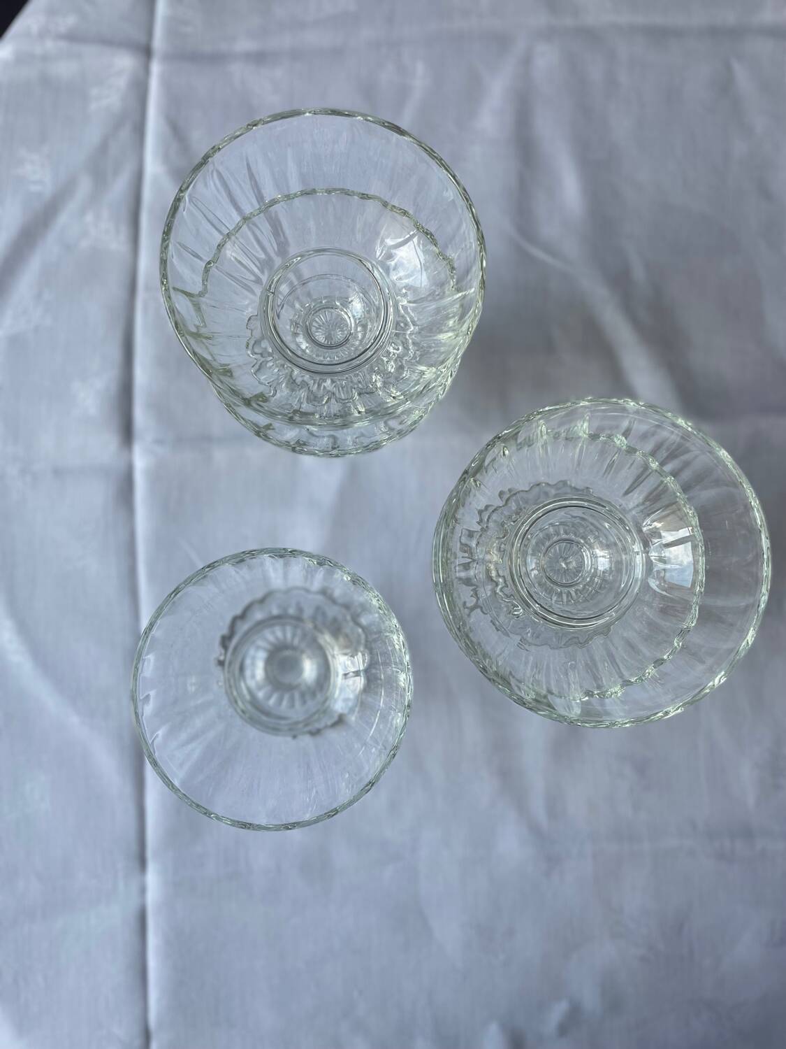 5 dessert or fruit or ice cream cups