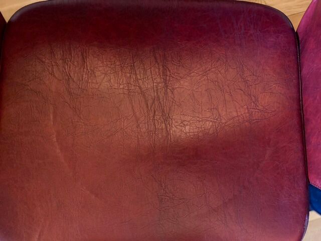 Pair of vintage armchairs in imitation leather from the 60s/70s