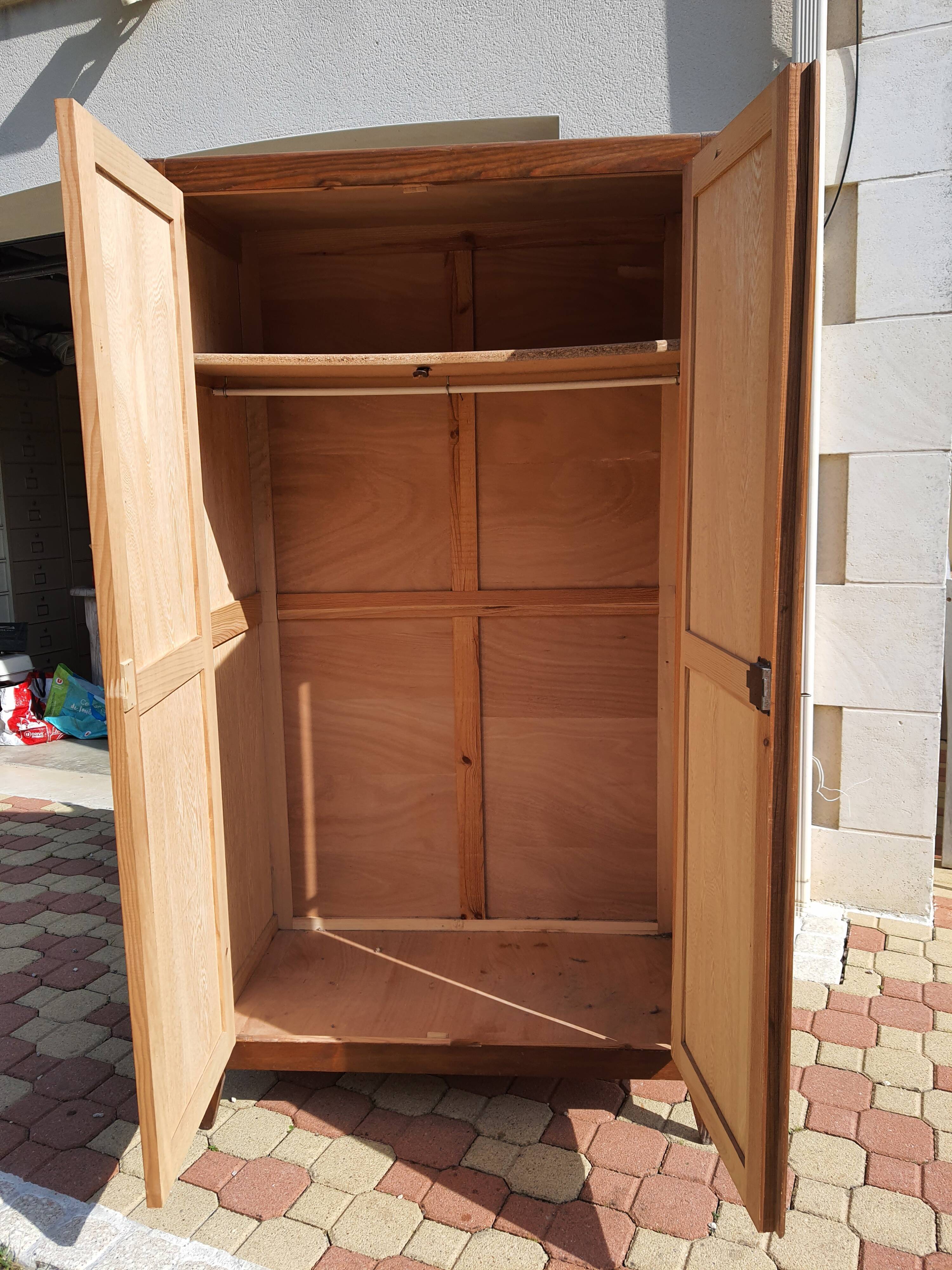 Vintage Parisian wardrobe